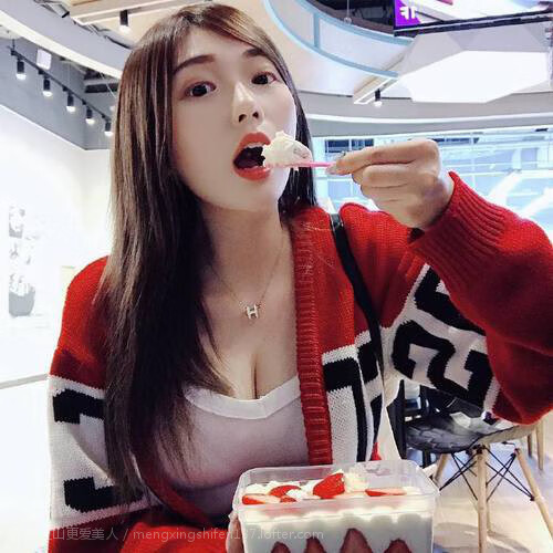 塞维利亚保持强劲势头，欧洲赛场拼搏奋进